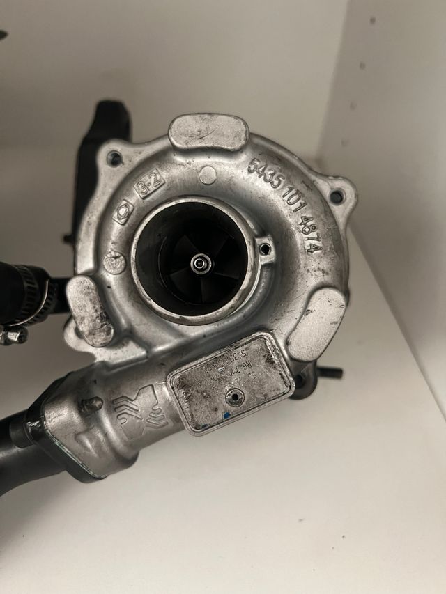 Turbo de coche nuevo sin estrenar...