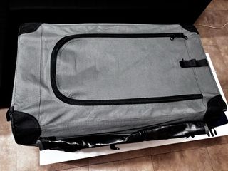 Transportín plegable e impermeable para perros