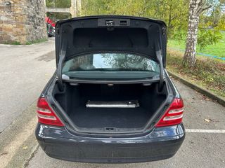 Mercedes-Benz Clase C 2004