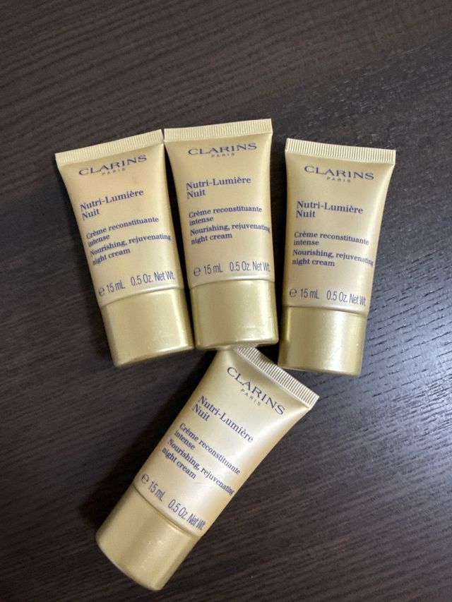 4 Creme Viso Clarins Nutri-Lumière Nuit