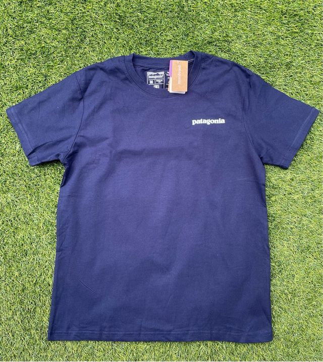 Camiseta Patagonia Talla M Azul Oscura