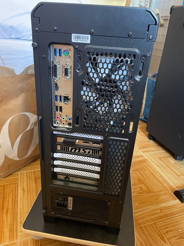 PC Gaming Negro/Plata