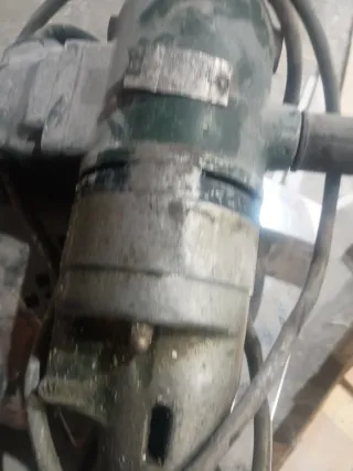 Taladro percutor profesional