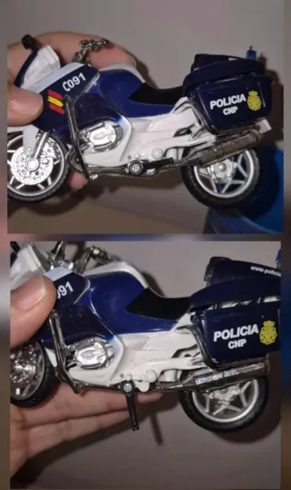 Lote de vehículos de juguete