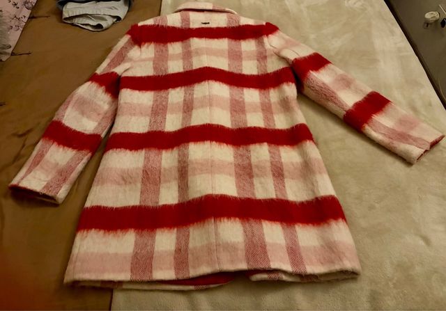 Abrigo Desigual cuadros rojo y rosa