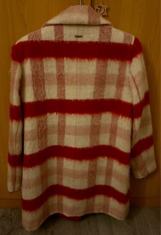 Abrigo Desigual cuadros rojo y rosa