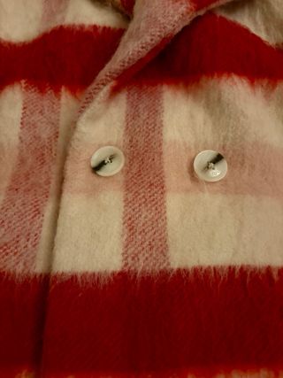 Abrigo Desigual cuadros rojo y rosa