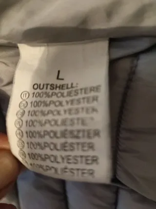 Cazadora acolchada gris plateado