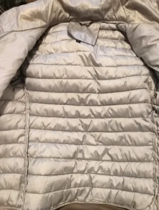 Cazadora acolchada gris plateado