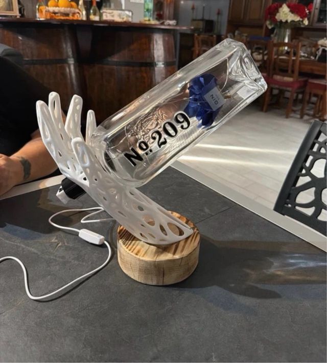 Lampada artigianale base Gin.209 Design moderno