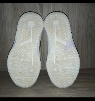 Scarpe da ginnastica rosa, Artengo, numero 26.