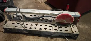 Herramientas y maquinaria de construcción,