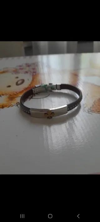 Bracciale pelle stile templare con fiore