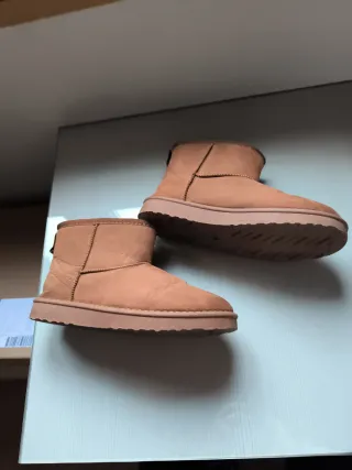 Botines de borreguillo marrones