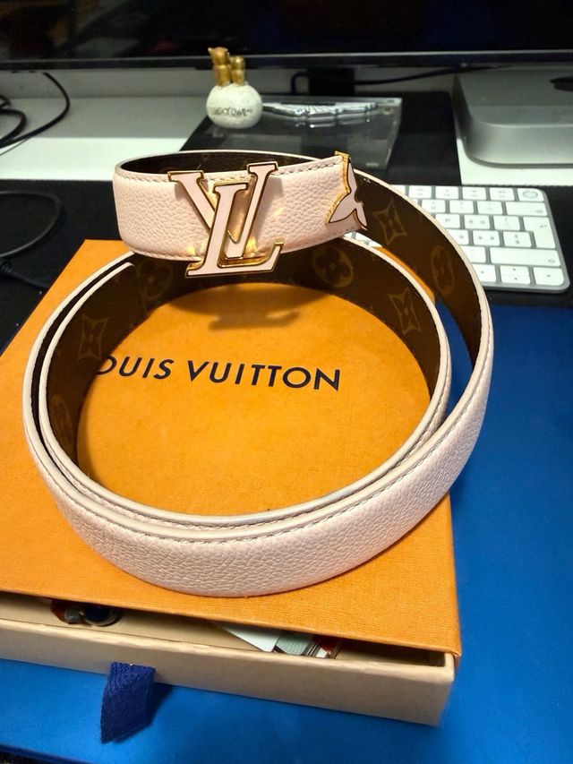 Cinturón reversible Louis Vuitton rosa  M8231 3cm