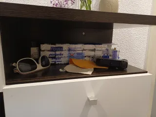 Mueble de entrada madera y metal