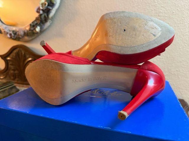 Scarpe con tacco Miss Globo rosse in camoscio