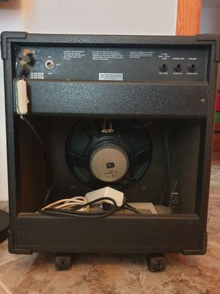 Amplificador Guitarra B2 Bomber EX-751 75W