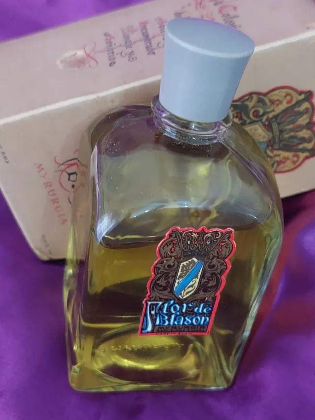 Flor de Blasón Myrurgia Perfume