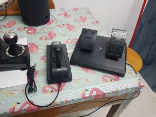 Volante Speed Racer con Pedales y Freno Mano PS3