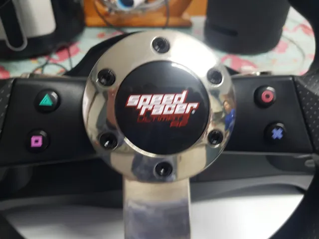 Volante Speed Racer con Pedales y Freno Mano PS3