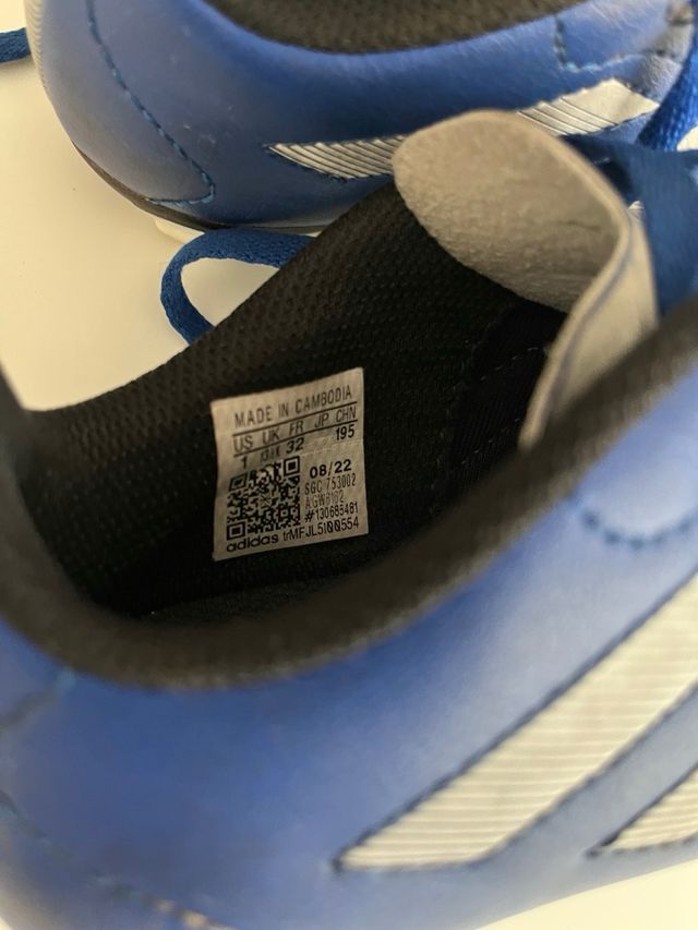 Botas de fútbol Adidas Talla 32