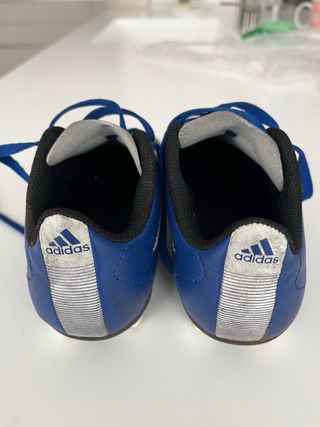 Botas de fútbol Adidas Talla 32