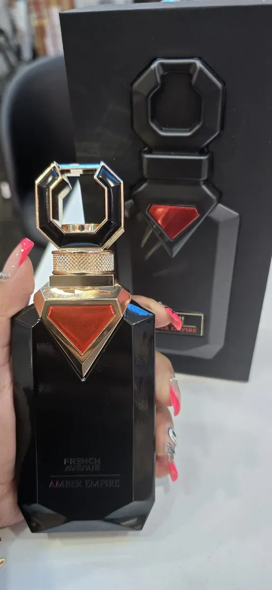 Perfume French Avenue Amber Empire Negro/Dorado