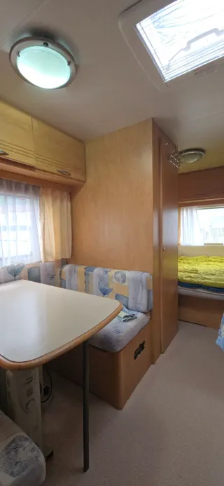 Caravana caravelair 426