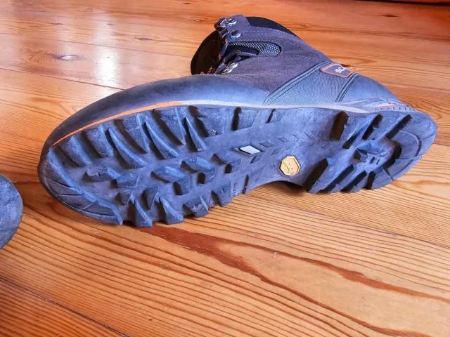 Scarpa Marmolada PRO HD Talla 43.5