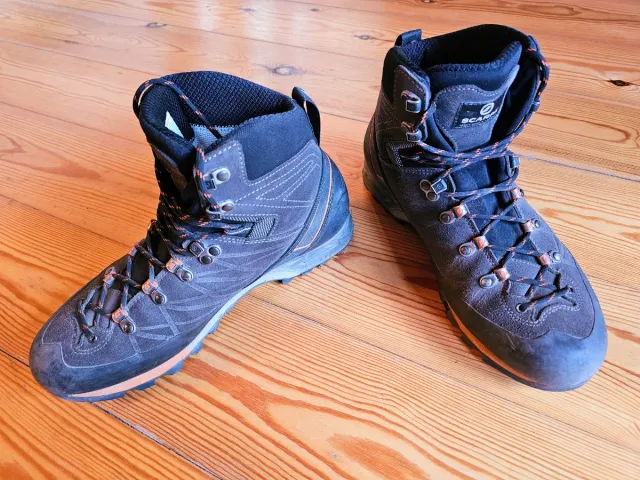 Scarpa Marmolada PRO HD Talla 43.5