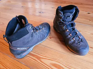 Scarpa Marmolada PRO HD Talla 43.5