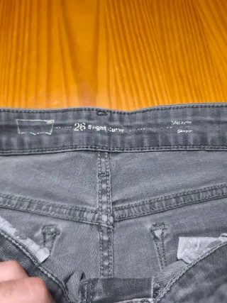 Pantalón Levi's Gris Mujer Slim Fit