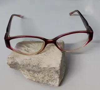 Óculos vintage decorados