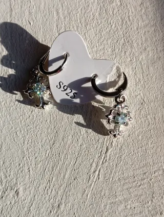 Pendientes cruz Moissanita cruz baño plata 925