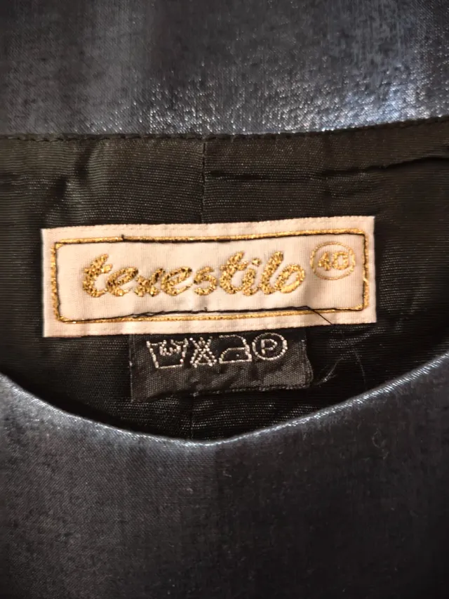 Traje de fiesta negro