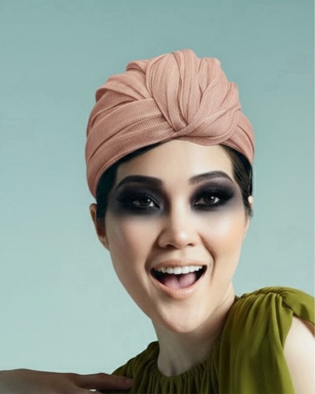 Pillbox Sinamay Seda Hecho a Mano