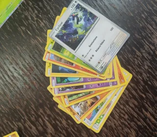 20 Carte Pokémon Mistery Box