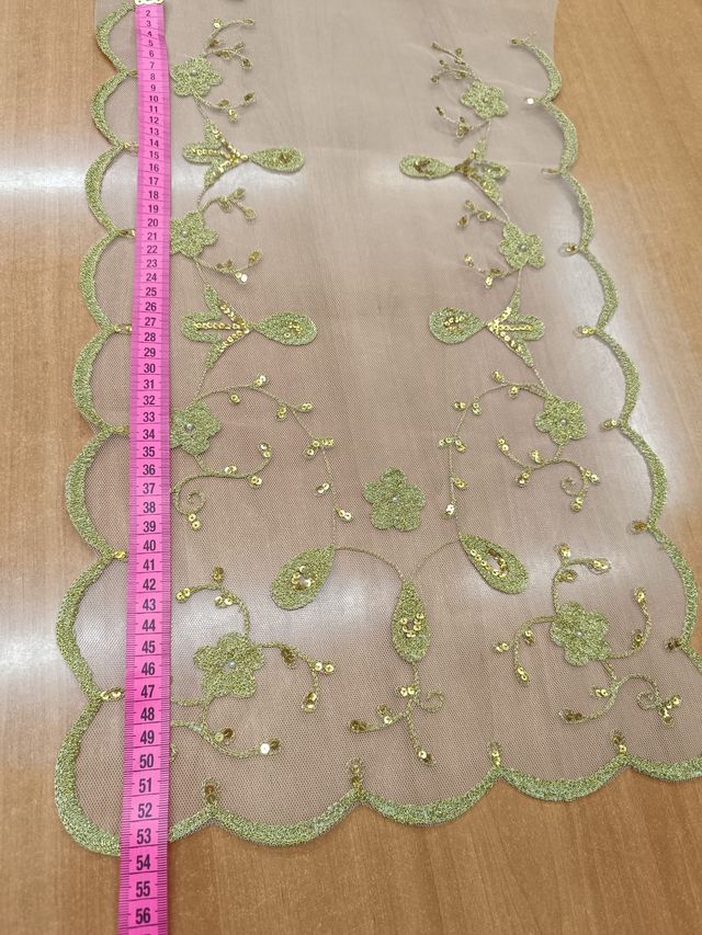 Delantal fallera tul tieso oro 53cm