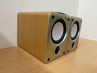 Altavoces Denon SC-M53 Marrones y Dorados