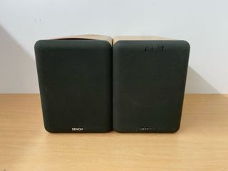 Altavoces Denon SC-M53 Marrones y Dorados