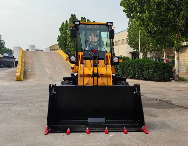 Retroexcavadora Mini Kayma