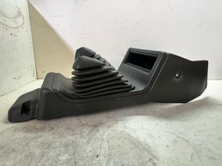 Consola Central Mitsubishi L200