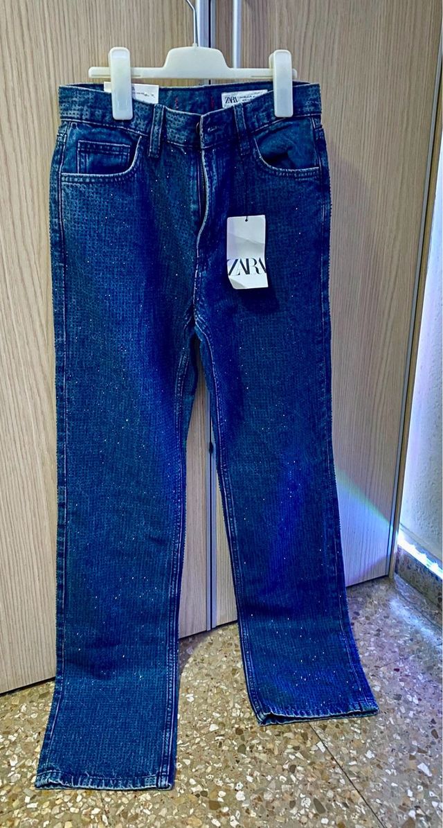 Pantalón vaquero Zara con brillos Talla S