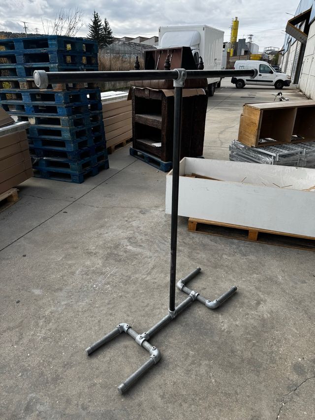 Perchero Diseño Industrial Metal y Madera