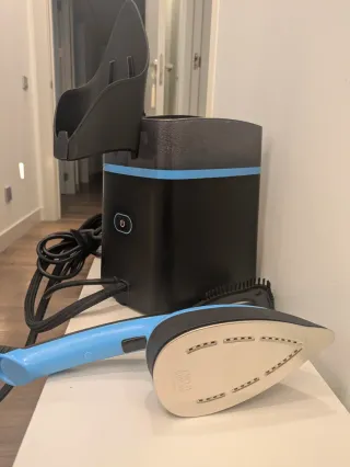 Plancha Vertical Rowenta Cube Compact