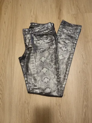 Pantalón Denim Estampado Animal Print