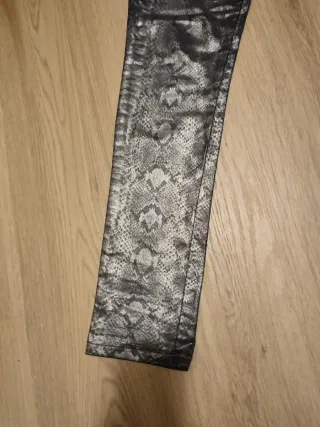 Pantalón Denim Estampado Animal Print