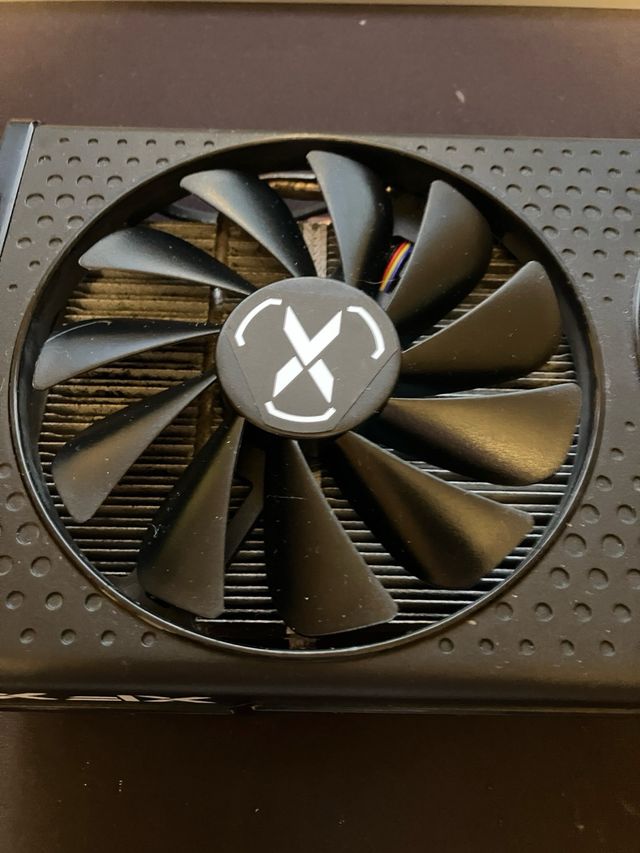 XFX Speedster SWFT 210 RX 6600