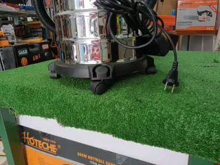 Aspirapolvere liquidi e solidi